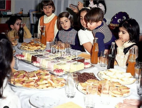 عکاسی کودک در جشن تولد | عکاسی کودک در تولد | عکس تولد کودک | عکس تولدی کودک | آتلیه کودک تیرشات | عکاسی کودک | بهترین آتلیه کودک در تهران | بهترین آتلیه غرب تهران | بهترین آتلیه کودک چیتگر