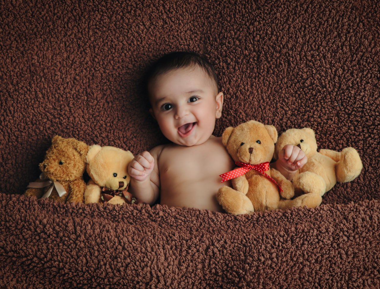 زیر 1 سال | عکاسی کودک زیر 1 سال | زیر یک سال | عکاسی نوزاد در استودیو تیرشات | عکاسی نوزاد | عکس نوزاد | بهترین آتلیه کودک در تهران | بهترین آتلیه عکاسی کودک در تهران | آتلیه کودک در چیتگر | عکس نوزادی | بهترین آتلیه نوزاد تهران