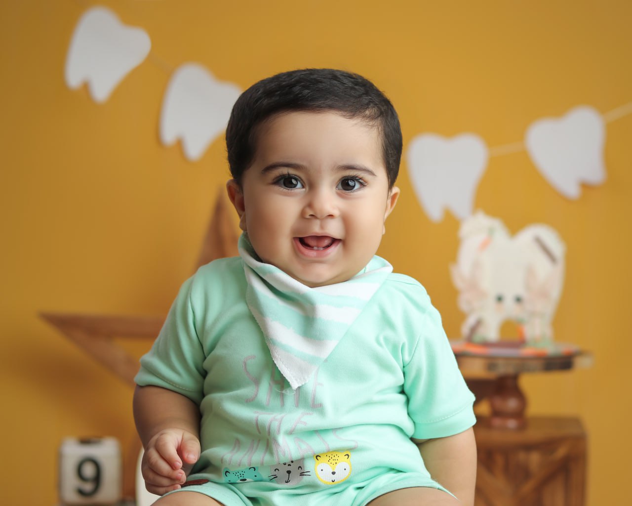 زیر 1 سال | عکاسی کودک زیر 1 سال | زیر یک سال | عکاسی نوزاد در استودیو تیرشات | عکاسی نوزاد | عکس نوزاد | بهترین آتلیه کودک در تهران | بهترین آتلیه عکاسی کودک در تهران | آتلیه کودک در چیتگر | عکس نوزادی | بهترین آتلیه نوزاد تهران