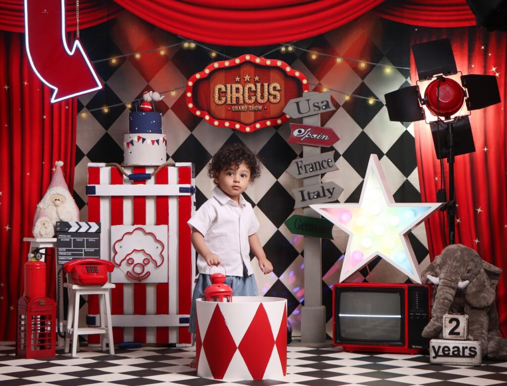 دکور سیرک, عکاسی کودکان, دکور سیرک برای کودکان, آتلیه کودک تیرشات, دکور جدید, عکاسی کودکان, بهترین آتلیه کودک تهران, تم سیرک