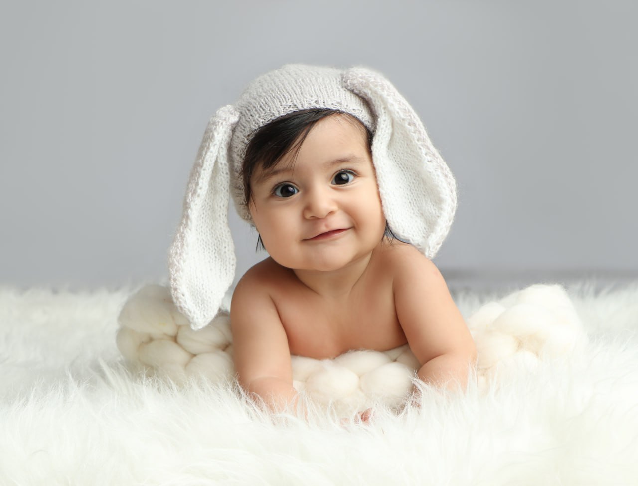 زیر 1 سال | عکاسی کودک زیر 1 سال | زیر یک سال | عکاسی نوزاد در استودیو تیرشات | عکاسی نوزاد | عکس نوزاد | بهترین آتلیه کودک در تهران | بهترین آتلیه عکاسی کودک در تهران | آتلیه کودک در چیتگر | عکس نوزادی | بهترین آتلیه نوزاد تهران