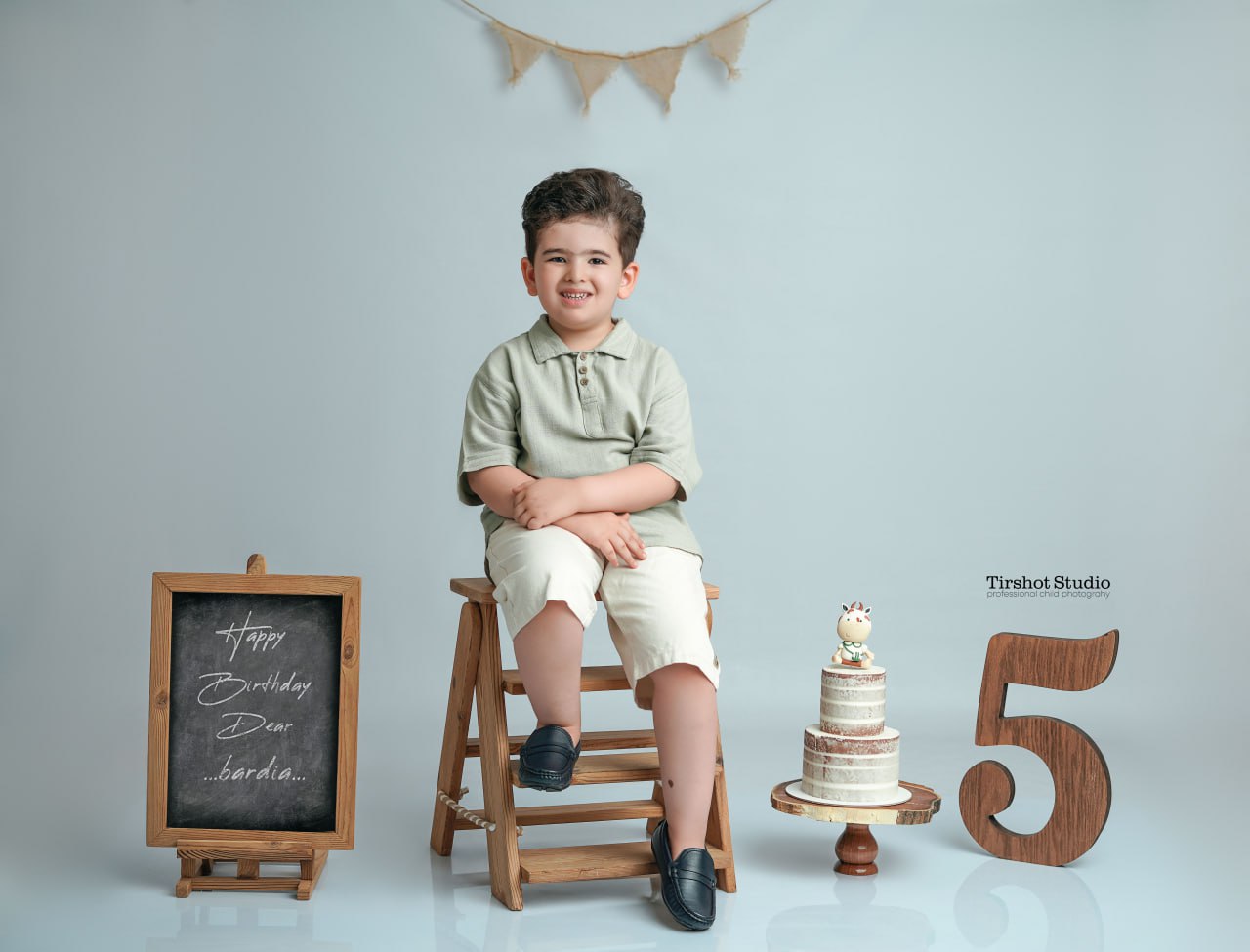 آتلیه کودک تیرشات | آتلیه کودک در چیتگر | دکور تولد | بهترین آتلیه کودک تهران | تم هواپیما | آتلیه کودک | تم تولد | آتلیه کودک منطقه 22 | best child photography in tehran | دکور تولد پسرونه | child photography | دکور پسرونه