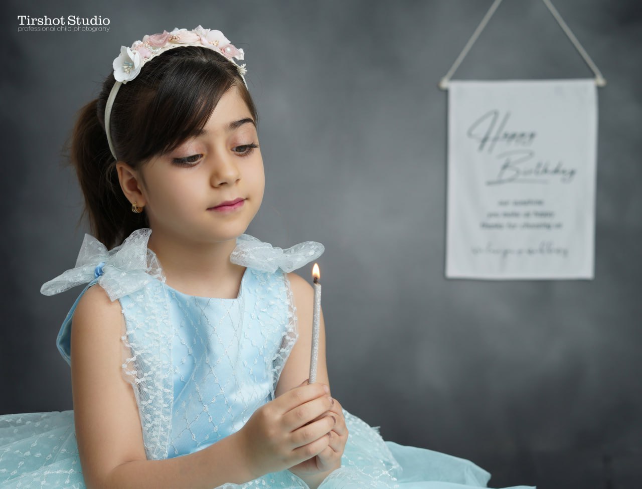 photo 2025 08 31 14 32 08 | آتلیه کودک تیرشات آتلیه کودک تیرشات | آتلیه کودک در چیتگر | دکور تولد | بهترین آتلیه کودک تهران | تم هواپیما | آتلیه کودک | تم تولد | آتلیه کودک منطقه 22 | best child photography in tehran | دکور تولد دخترونه | child photography | دکور دخترونه