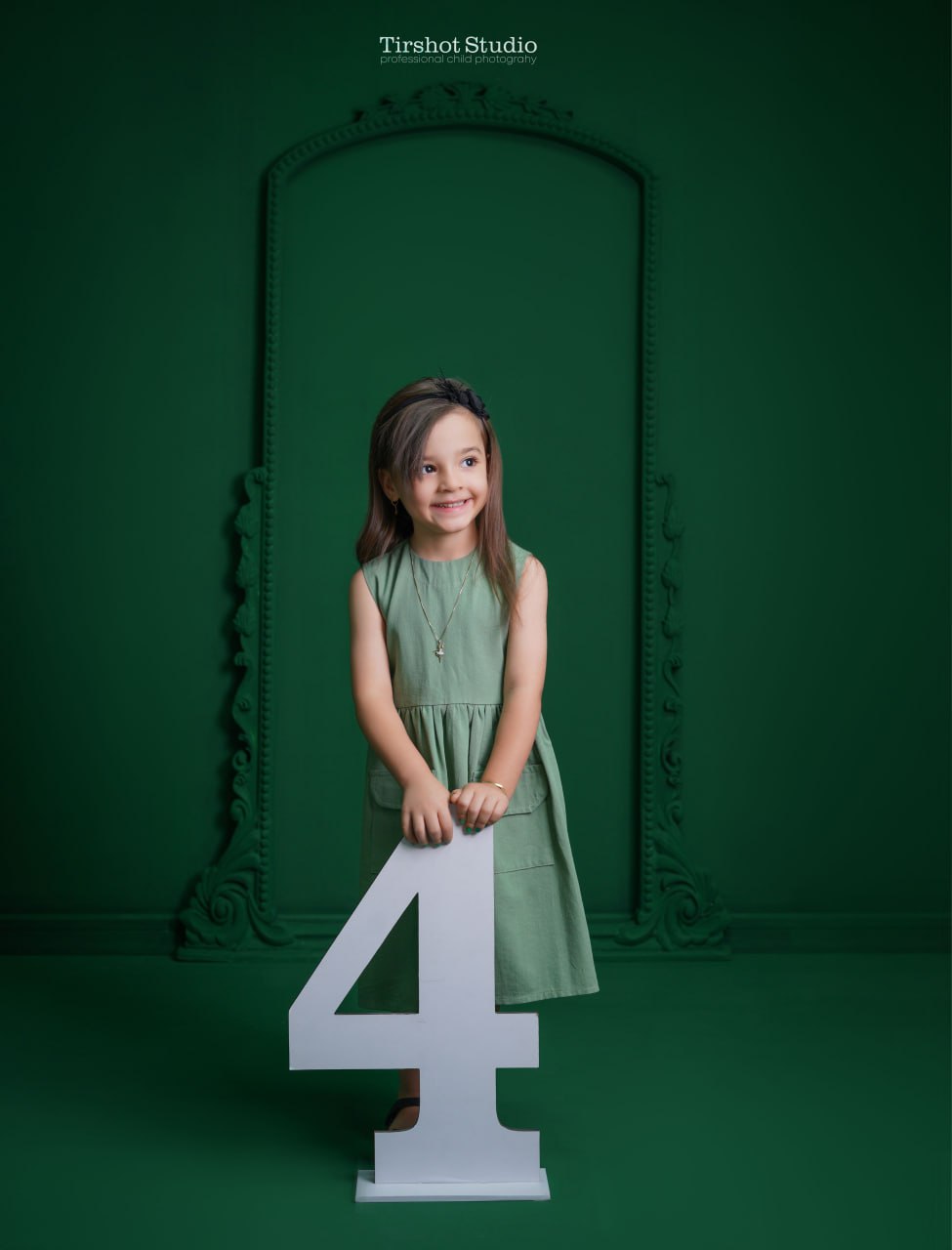 آتلیه کودک تیرشات | آتلیه کودک در چیتگر | دکور تولد | بهترین آتلیه کودک تهران | تم هواپیما | آتلیه کودک | تم تولد | آتلیه کودک منطقه 22 | best child photography in tehran | دکور تولد پسرونه | child photography | دکور دخترونه