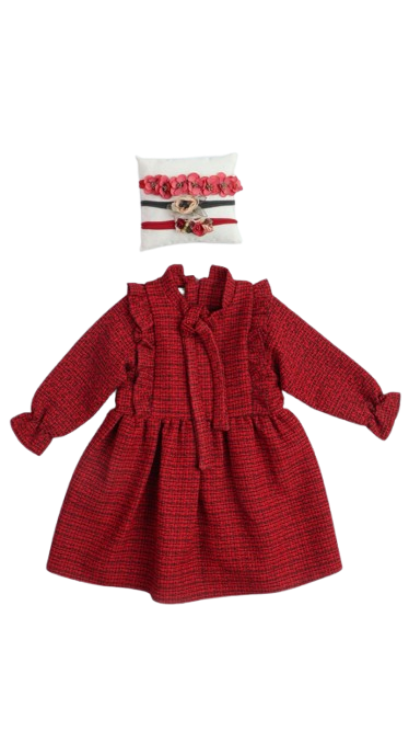 لباس های موجود در آتلیه | لباس هایی موجود در آتلیه برای یلدا | لباس یلدا | دکور یلدا ۱۴۰۴ | دکور شب یلدا 1404 | عکاسی کودک با دکور یلدا | عکاسی خانوادگی با دکور یلدا |شب یلدا 1404 |دکور شب یلدا ۱۴۰۴