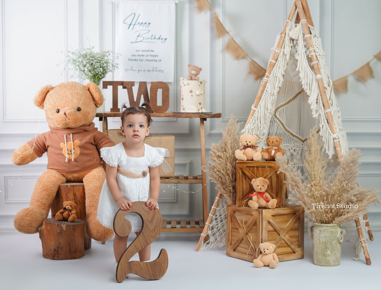 photo 2025 11 26 13 33 20 | آتلیه کودک تیرشات آتلیه کودک تیرشات | آتلیه کودک در چیتگر | دکور تدی | بهترین آتلیه کودک تهران | آتلیه کودک | تم تدی