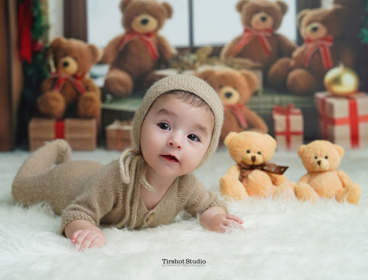 زیر 1 سال | عکاسی کودک زیر 1 سال | زیر یک سال | عکاسی نوزاد در استودیو تیرشات | عکاسی نوزاد | عکس نوزاد | بهترین آتلیه کودک در تهران | بهترین آتلیه عکاسی کودک در تهران | آتلیه کودک در چیتگر | عکس نوزادی | بهترین آتلیه نوزاد تهران