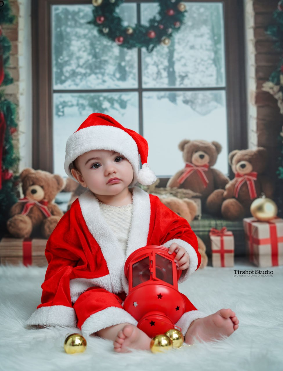 دکور کریسمس 2026 | دکور کریسمس | دکور عکاسی کریسمس | کریسمس | سال نو میلادی | آتلیه کودک تیرشات | عکاسی کودک | بهترین آتلیه کودک غرب تهران | بهترین آتلیه کودک تهران | عکاسی کریسمس 2026 | عکاسی کریسمسی