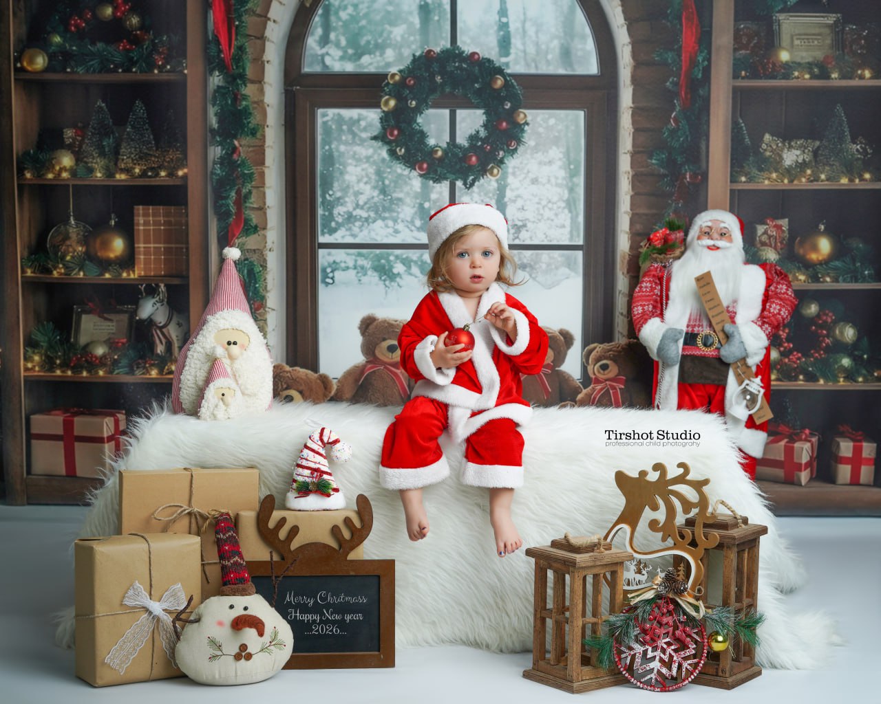 دکور کریسمس 2026 | دکور کریسمس | دکور عکاسی کریسمس | کریسمس | سال نو میلادی | آتلیه کودک تیرشات | عکاسی کودک | بهترین آتلیه کودک غرب تهران | بهترین آتلیه کودک تهران | عکاسی کریسمس 2026 | عکاسی کریسمسی