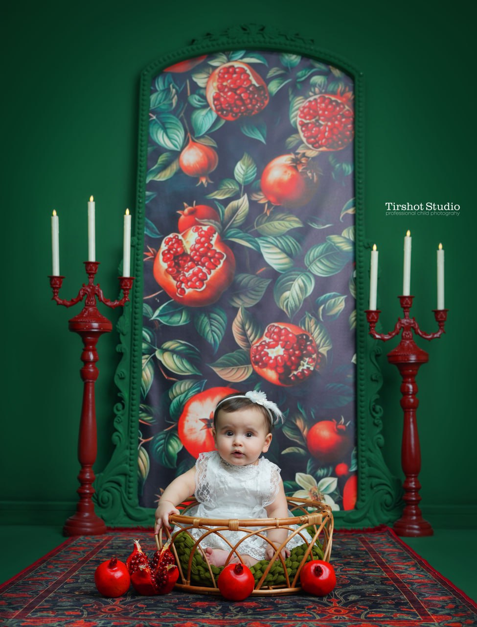 زیر 1 سال | عکاسی کودک زیر 1 سال | زیر یک سال | عکاسی کودک در استودیو تیرشات | عکاسی نوزاد | عکس نوزاد | بهترین آتلیه کودک در تهران | بهترین آتلیه عکاسی کودک در تهران | آتلیه کودک در چیتگر | عکس نوزادی | بهترین آتلیه نوزاد تهران | تم یلدا | دکور یلدا | یلدا 1404
