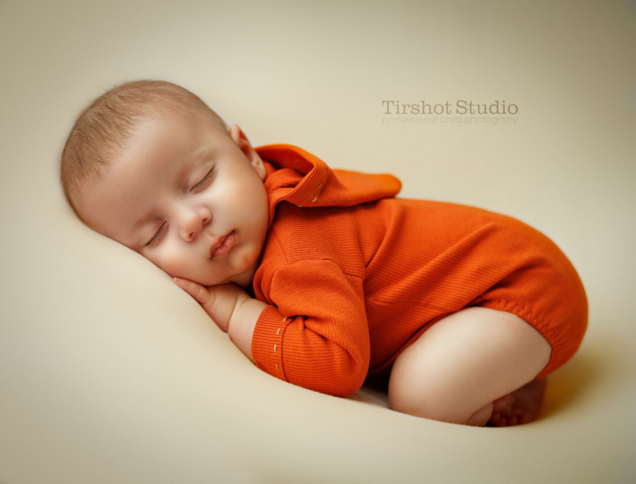 photo_2025-12-21_13-58-06 دکور مینیمال | عکاسی نوزاد با دکور مینیمال در غرب تهران