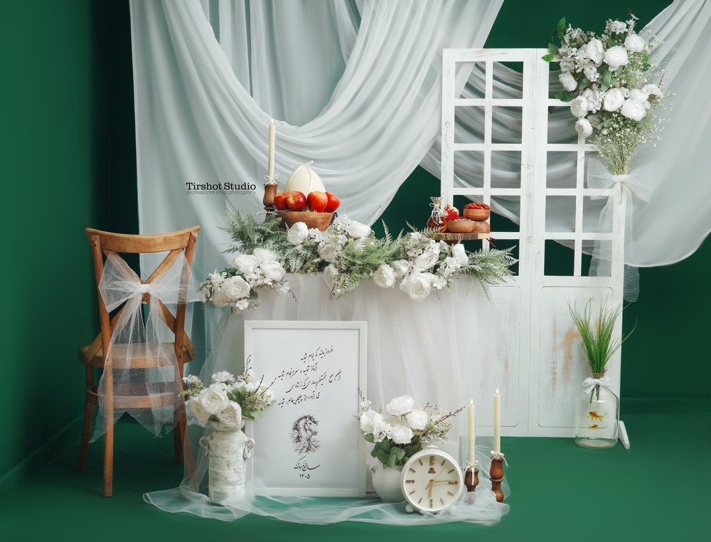 دکور نوروز 1405 | نوروز 1405 | عید نوروز 1405 | عکاسی نوروز 1405 | عکاسی کودک با دکور نوروز 1405 | عکاسی با دکور نوروز 1405 | آتلیه کودک تیرشات | بهترین آتلیه کودک تهران | تم نوروز 1405