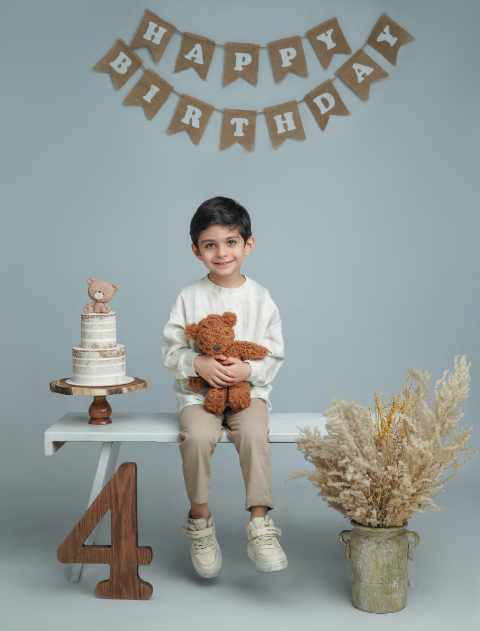 آتلیه کودک تیرشات | آتلیه کودک در چیتگر | بهترین آتلیه کودک تهران | دکور دخترانه | آتلیه کودک | تم پسرانه | تم دخترانه | آتلیه کودک منطقه 22 | best child photography in tehran | دکور تولد | تم تولد | عکاسی 4 سال | دکور مینیمال